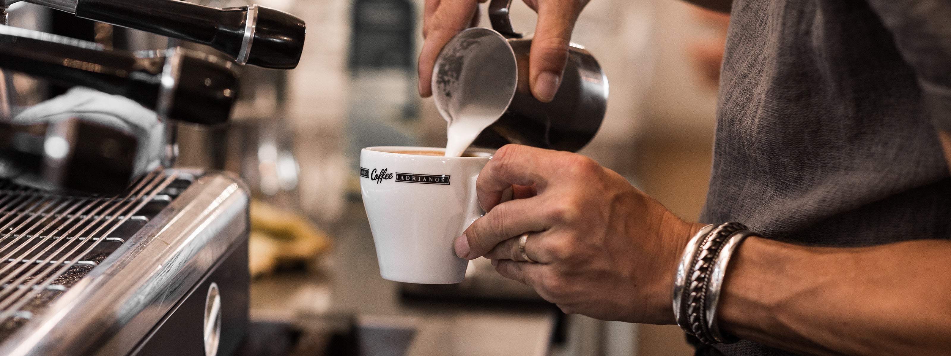 Treffpunkt Bahnhof Bern: Opening Soon!