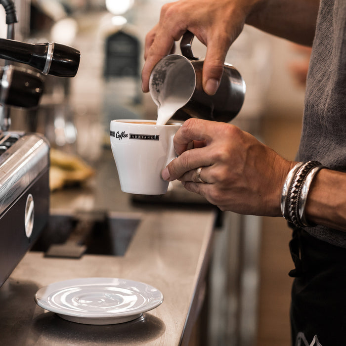 ADRIANOS Bar und Kaffee